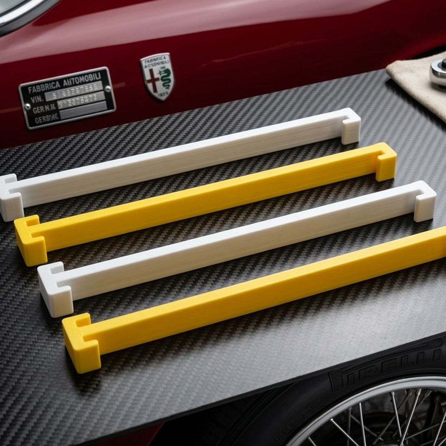 Show Plates Hangers Clips